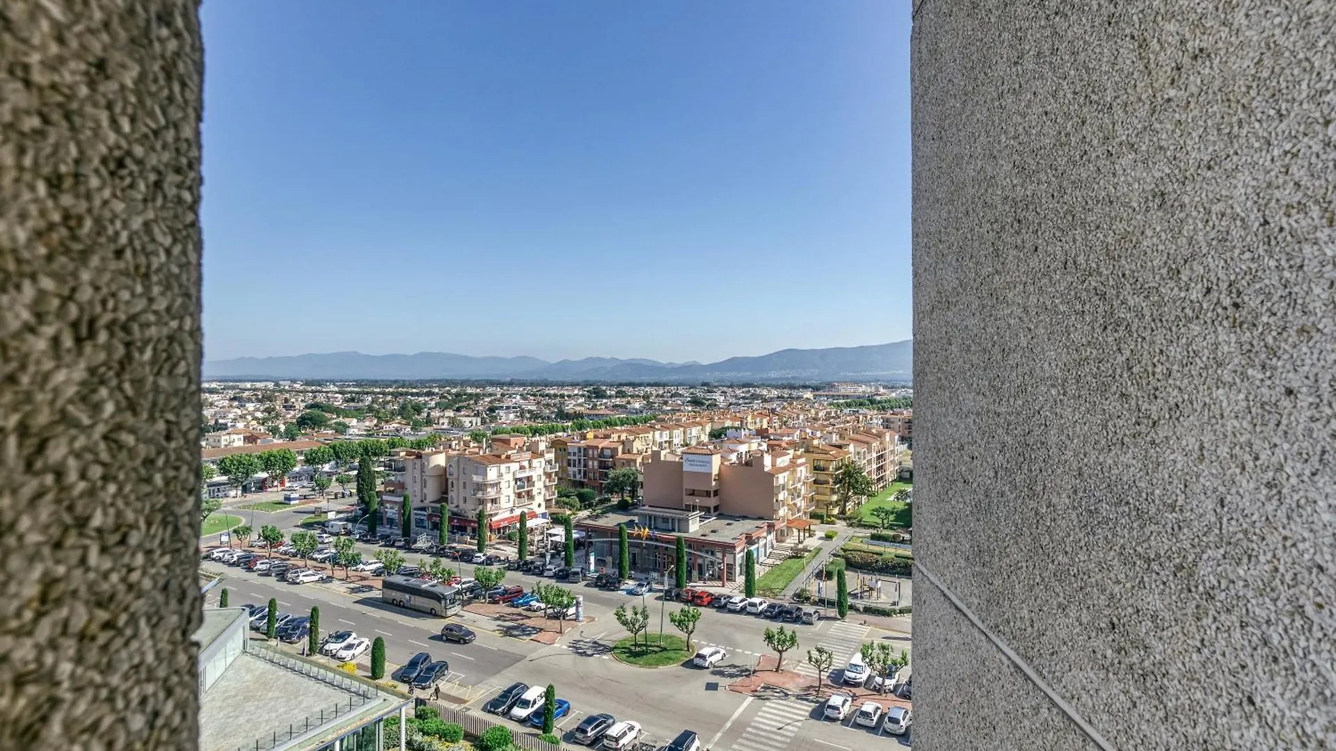 דירות אמפוריבראבה Edificio Sant Lluis